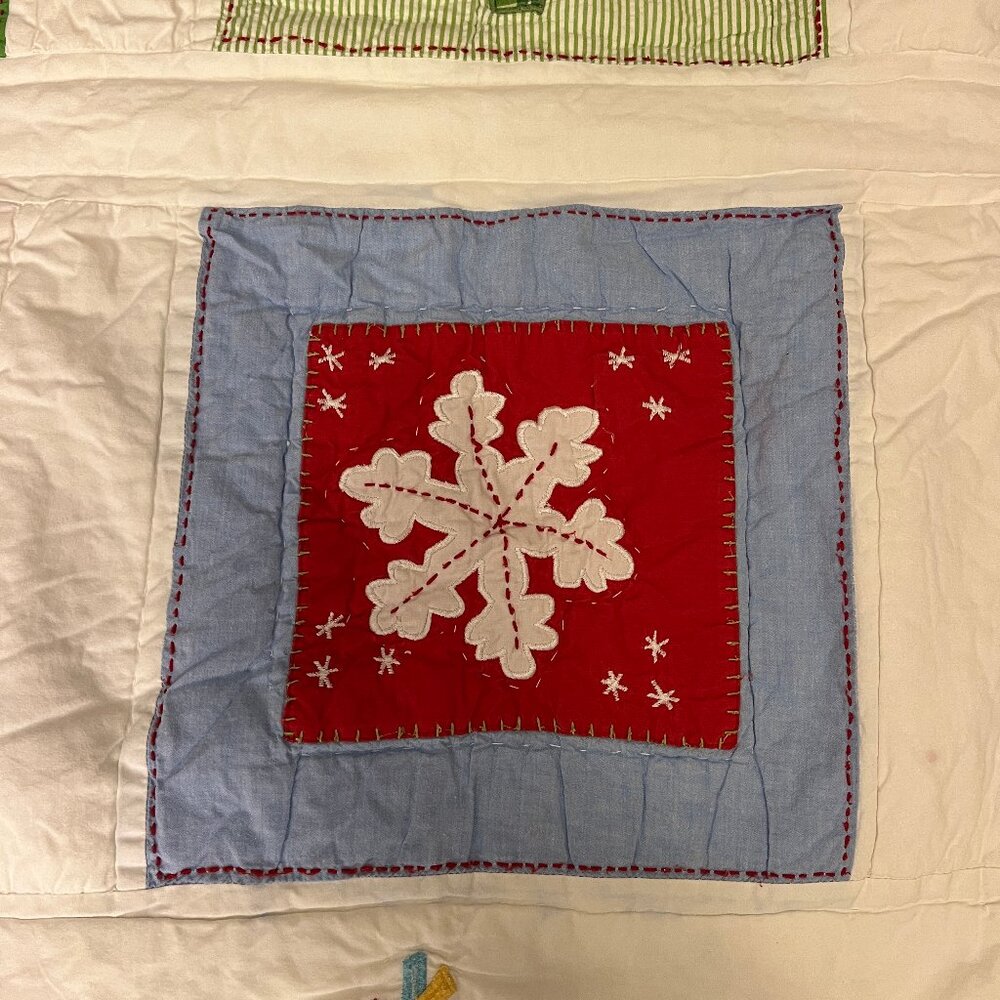 Pottery Barn Kids Quilted Christmas Patchwork Quilt Full/Queen NWOT - Picture 6 of 10